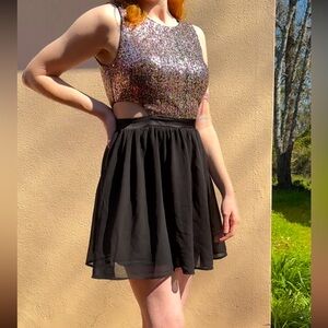 Sparkly Cut-Out Sequin Dress - Forever 21, Size M